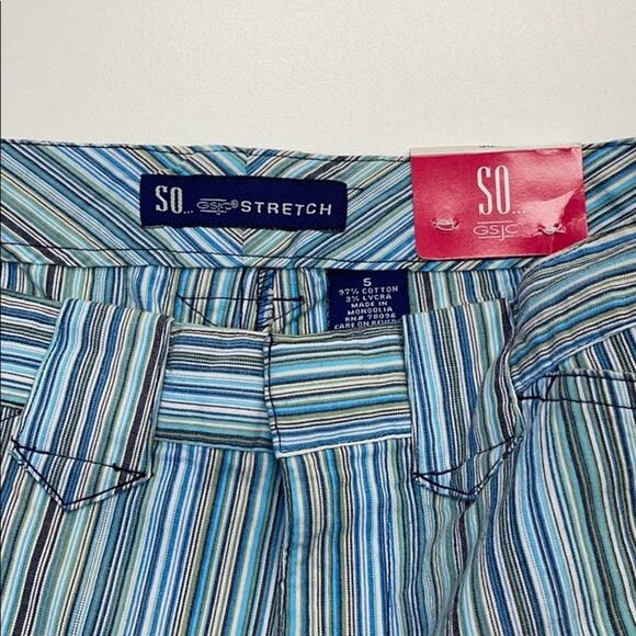 SO Juniors 5 Blue Striped Cotton Stretch Shorts - Picture 2 of 4